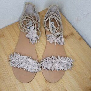 Steve Madden "Alaine" Fringe Flat Sandals Size 9 Beige Wrap Tie Leather Boho